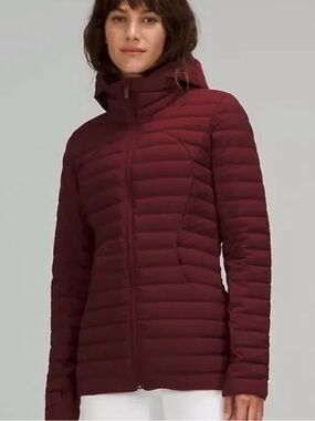 EUC lululemon athletica Pack it Down Jacket 4